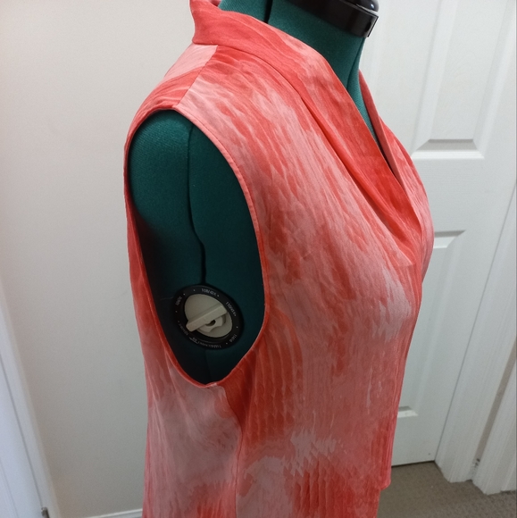 🌷Tahari Coral Tie-dye Top, - Picture 4 of 8